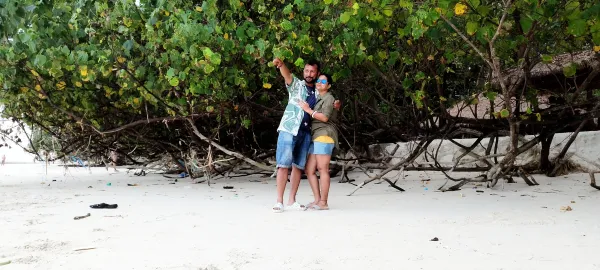 Aritra Das’ Honeymoon in Andaman: A Love Story with Thrillophilia Reviews